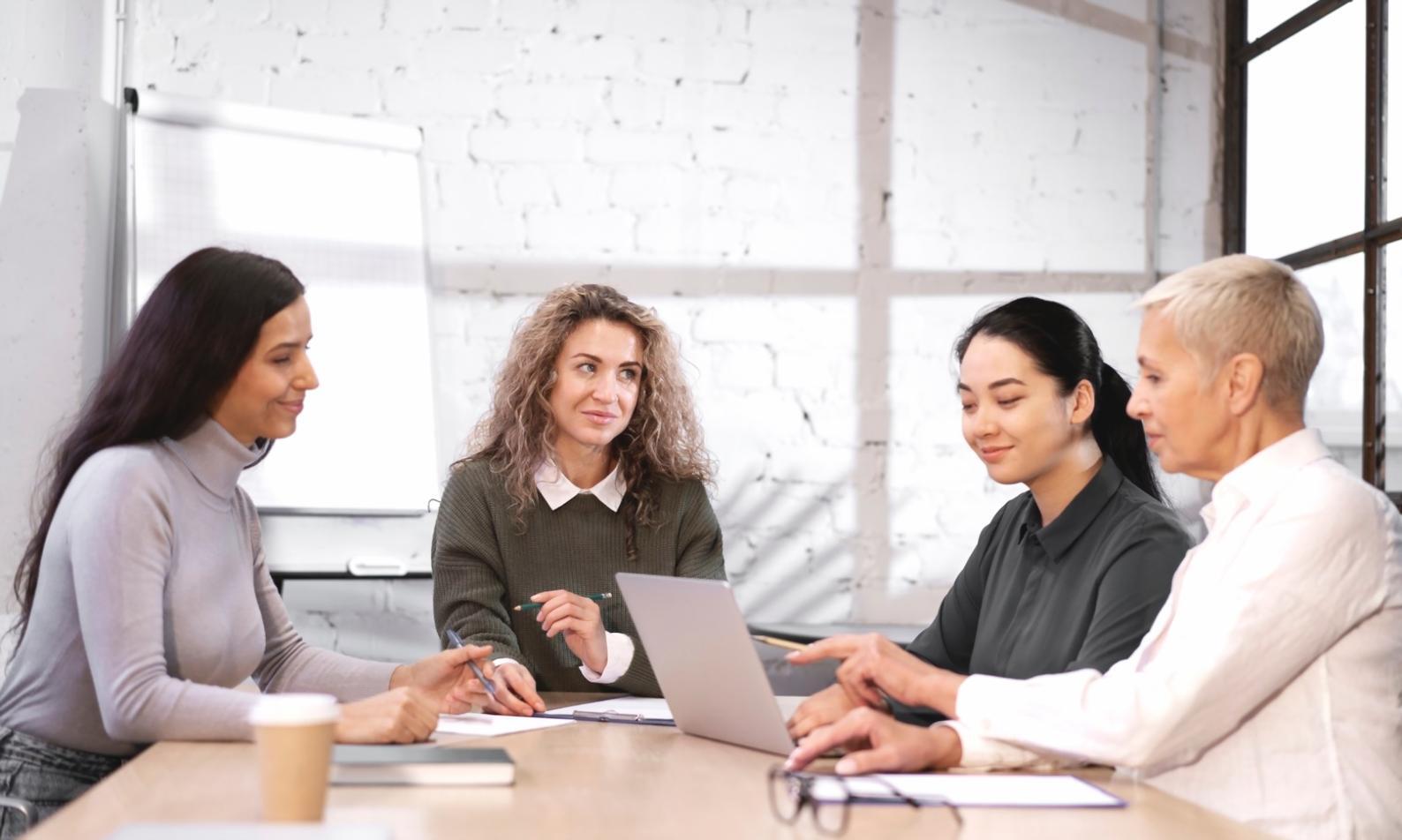 Detaillierte Marktanalyse und Berichtserstellung